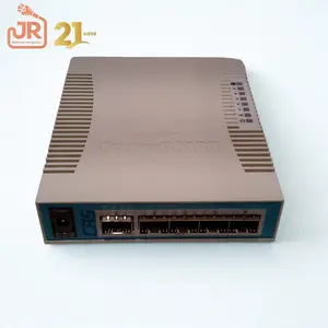 Switch/Roteador MikroTik CRS106-1C-5S (6 Portas Fibra/Ethernet)